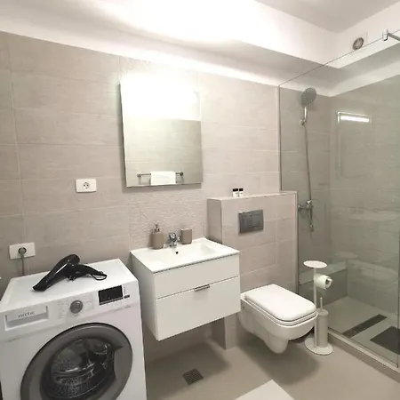 Apartment Alma Distrikt Mamaia