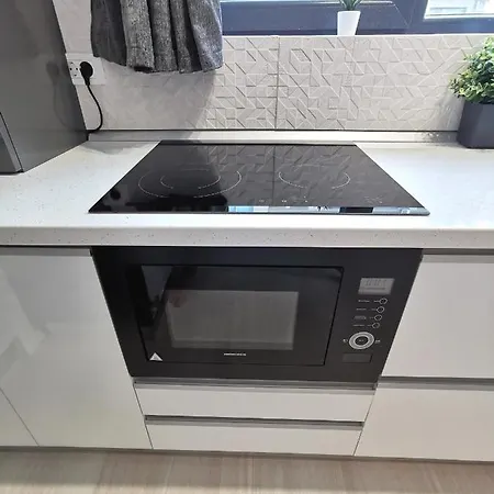 Alma Distrikt Apartman